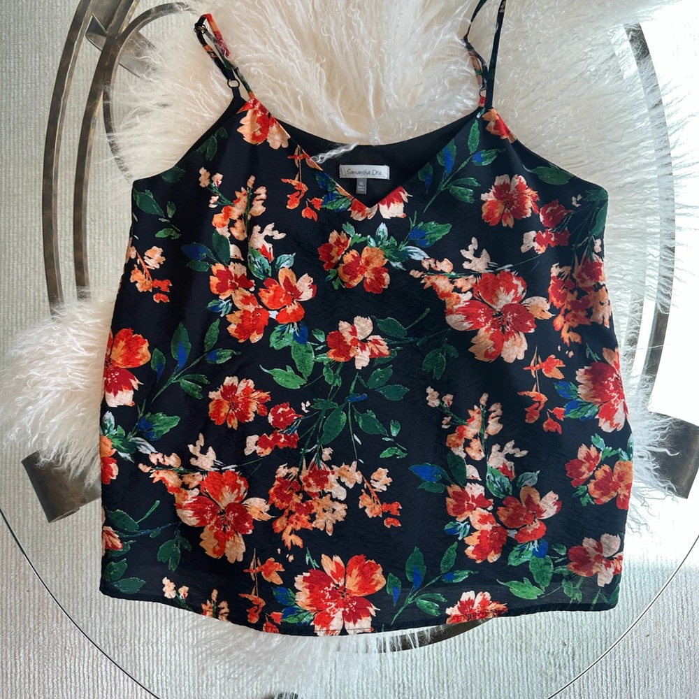 Floral Black Camisole Top - Picture 2 of 6